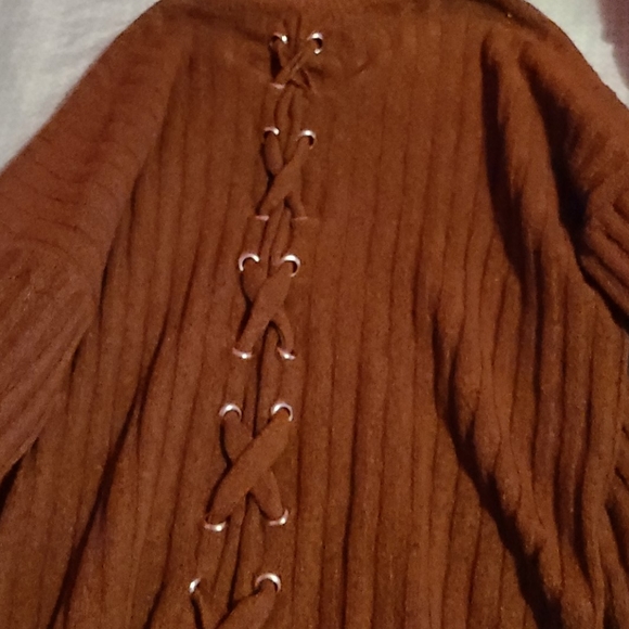 Sweater - Picture 2 of 2